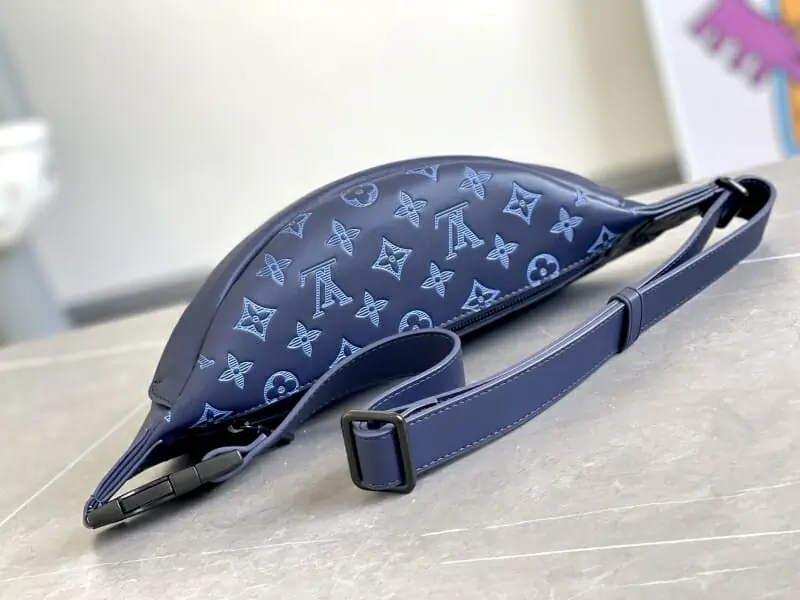 louis vuitton lv aaa qualite sacs ceinture s_117a3502